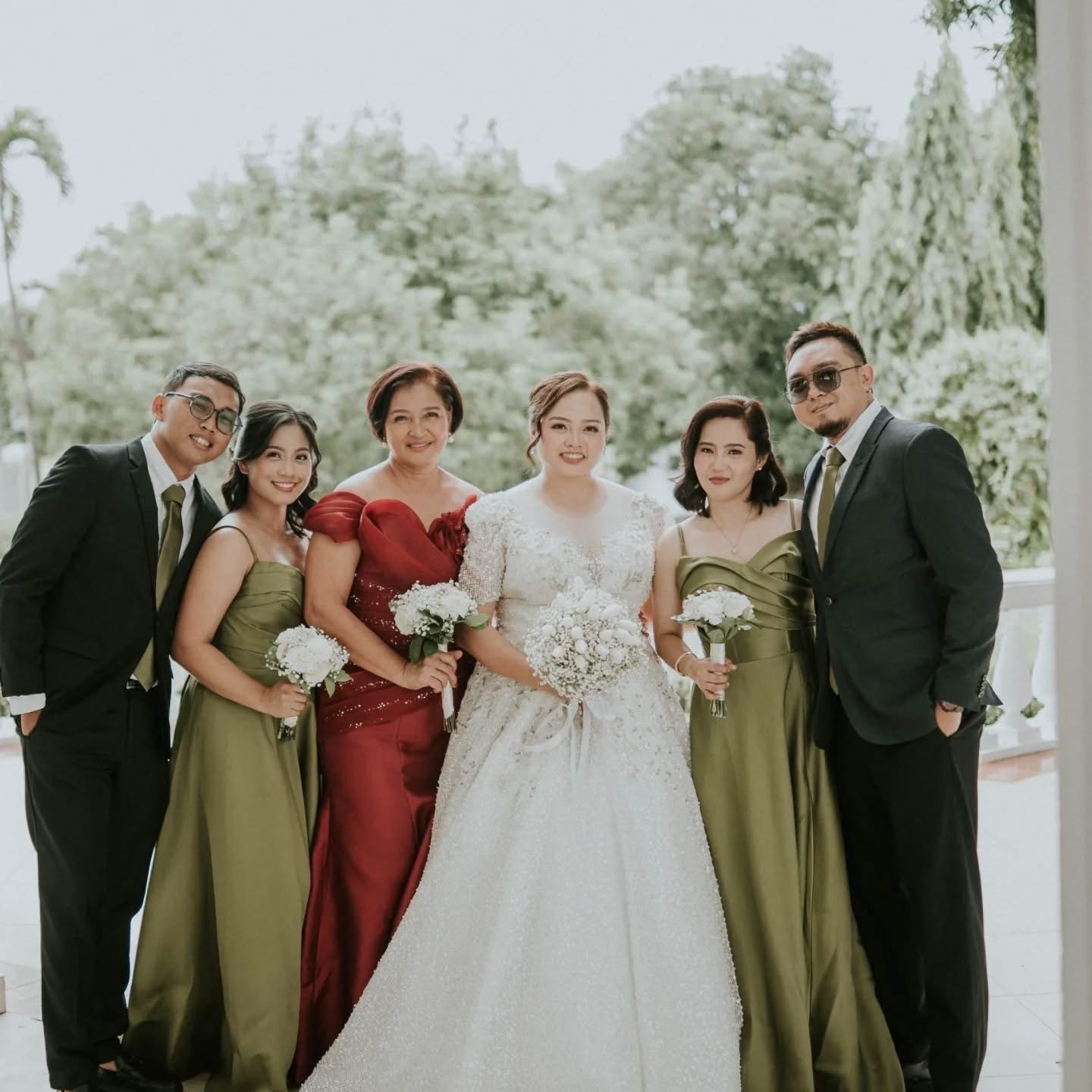 Gown Concept Gallery Image